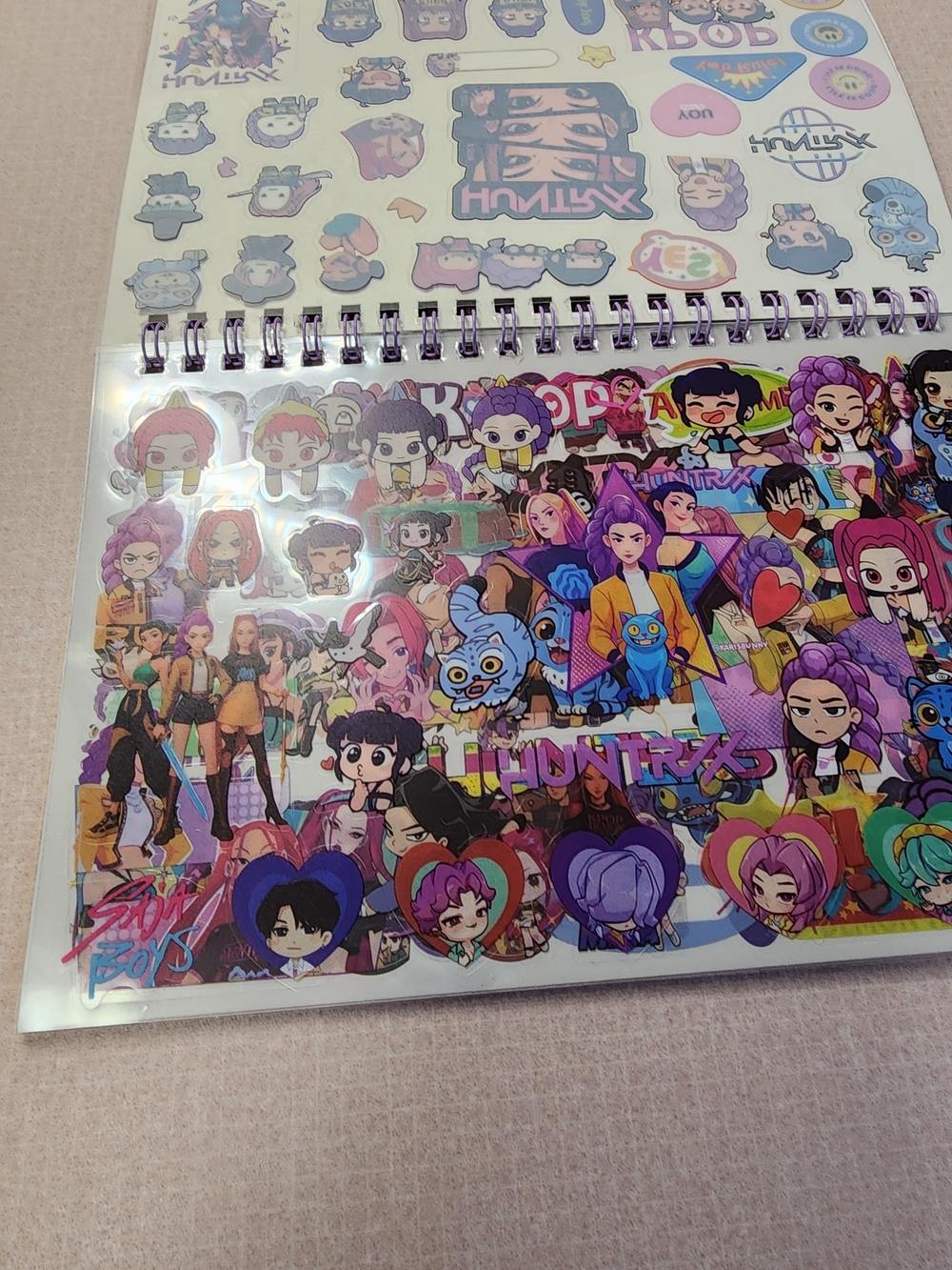 Holographic K-Pop Demon Hunters Sticker Book & Accessories Set - - Picture 7 of 13